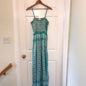 3/$10💜Teal and white flower print dress